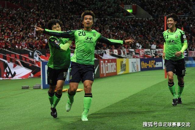 尤文1:0切尔西，4万人见证香港足球“炫富局”昨晚启德体育园沸腾了